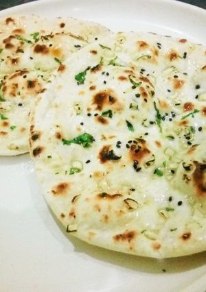 Tawa Naan रेसिपी मुख्य फोटो