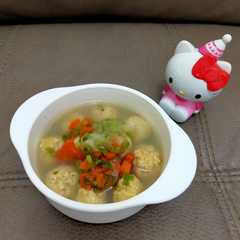 รูปของ Bakso Ayam wortel - Makanan sehat untuk anak 1 tahun