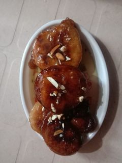 खोया की रसेदार मालपुआ (khoya ki rasedar malpua recipe in Hindi) रेसिपी मुख्य फोटो