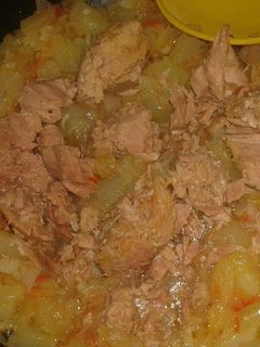 Una foto de Guiso de vitoria con atún 'Calabazas o Zapallos'