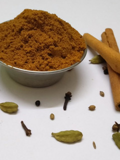 கரம் மசாலா தூள் (Garam Masala Powder recipe in tamil) செய்முறை முக்கிய புகைப்படம்