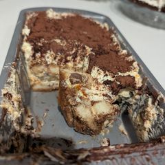 A picture of Butterfinger Tiramisu.