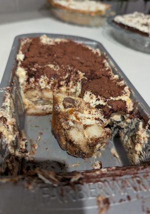 A picture of Butterfinger Tiramisu.