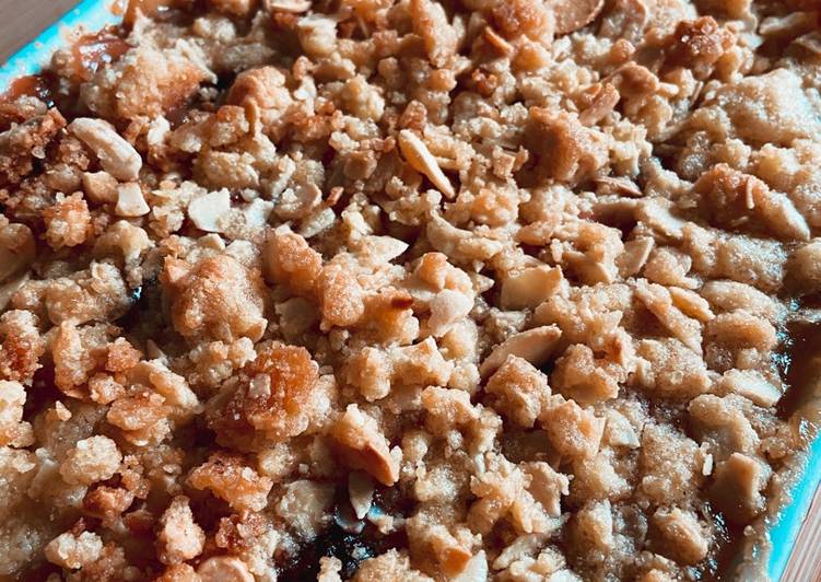 Recette: Crumble Pomme, Rhubarbe &amp; Framboise