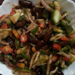 Yummy Salad A picture of Yummy Salad.
