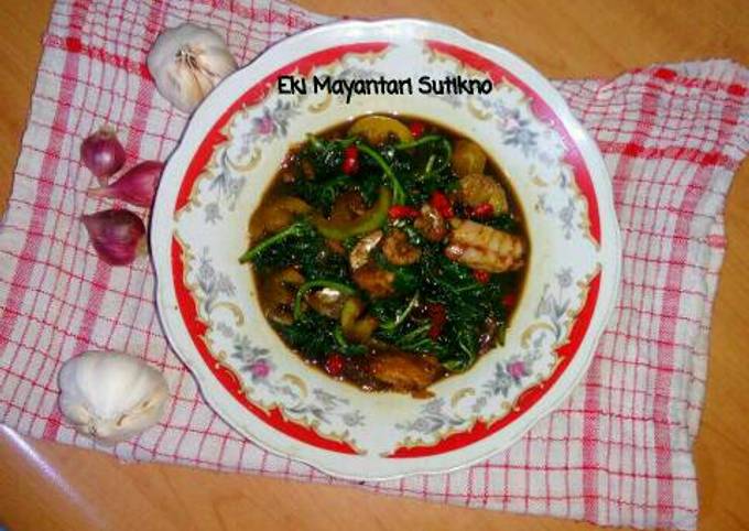 Standar Resep praktis membuat Cah Daun Ubi dijamin gurih