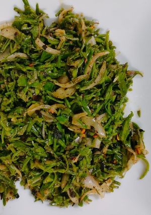 পাথরকুচি পাতার ভর্তা (সর্দি কাশী জনিত সমস্যায় উপকারী খাবার) রেসিপির প্রধান ছবি