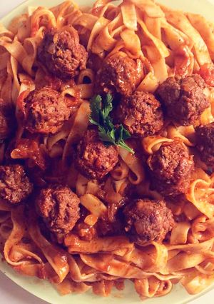 صورة لوصفة معكرونة تالياتيلي بكرات اللحم