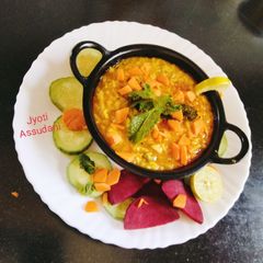 A picture of Dal khichdi.