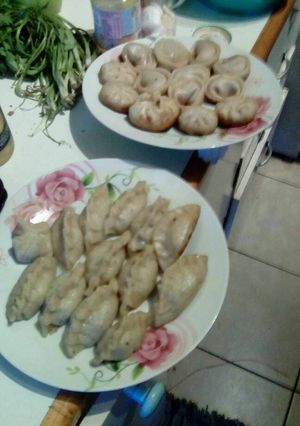 Una foto de Gyozas o empanada chinas