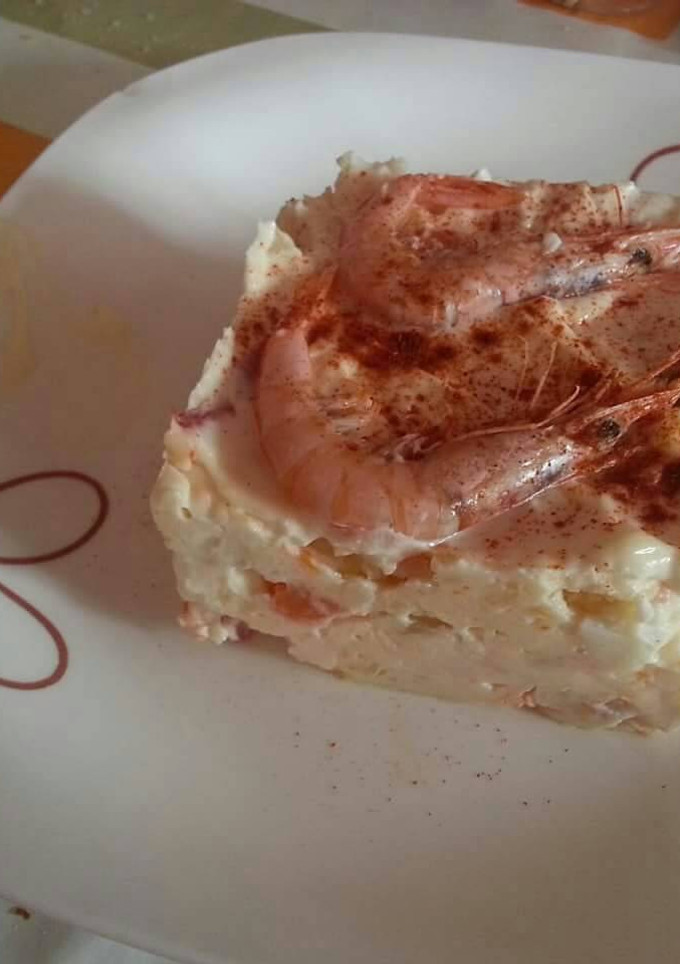 Una foto de Ensaladilla de gambas