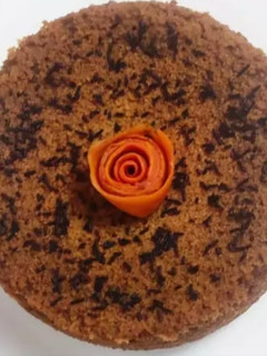 A picture of Papaya vermicelli cake🎂.