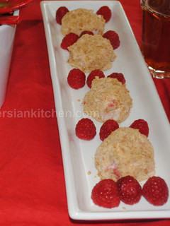 A picture of No bake Raspberry cheesecake bites.