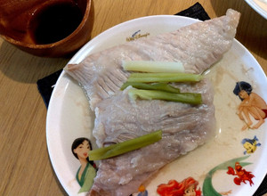 清蒸二層肉佐柑橘醋醬汁 的食譜成品照片