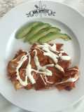 Chilaquiles Rojos