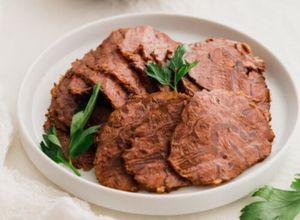 Foto resep Chinese Braised Beef Shank (Jiang Niu Rou) Halal Version