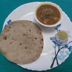A picture of Chicken Kolhapuri.
