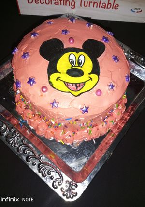 A picture of Cream cake.