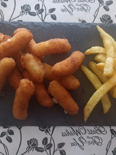 Una foto de Croquetas de salchichas