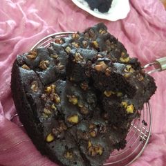 A picture of Steamed Walnut Brownie From Buiscuits.