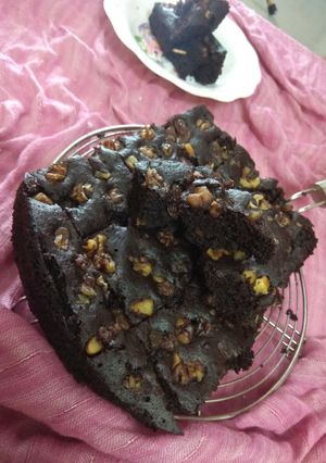A picture of Steamed Walnut Brownie From Buiscuits.