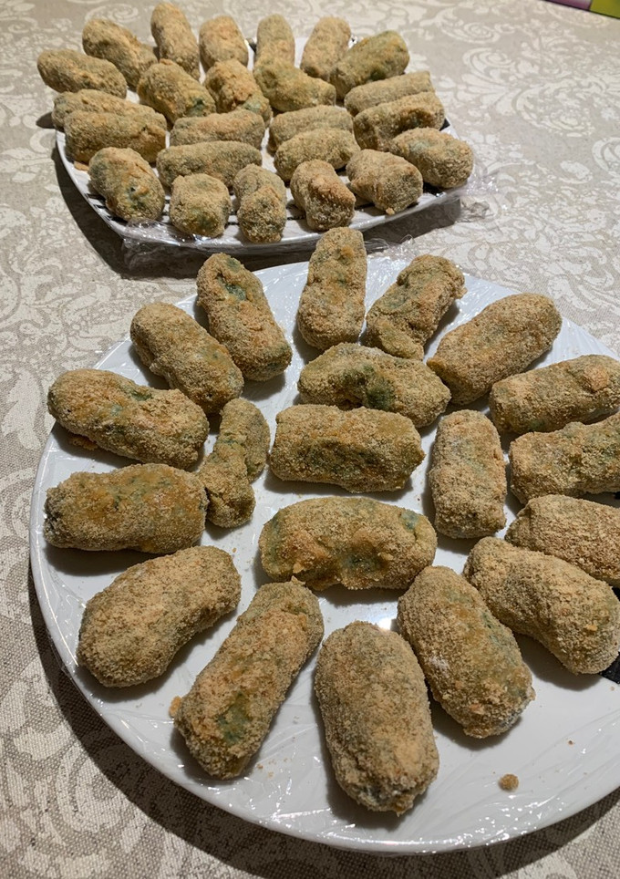 Una foto de Croquetas de espinacas. Mambo Cecotec