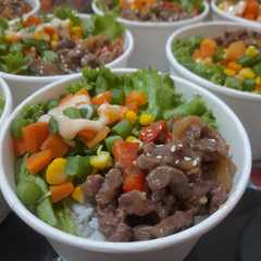 รูปของ Rice bowl with beef teriyaki