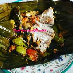 รูปของ #160. Pepes ikan mas + pete