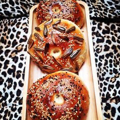 A picture of Bagels 🥯.