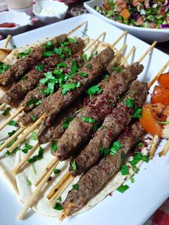 صورة لوصفة كباب مشوي بالجريل