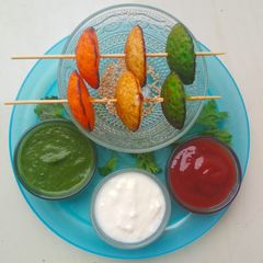 Tricolor Healthy Suji Hemispheres A picture of Tricolor Healthy Suji Hemispheres.