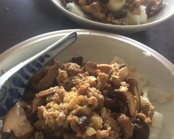 Easy Recipe Chee Cheong Fun with Mushroom Meat Gravy Delicious and Healthy