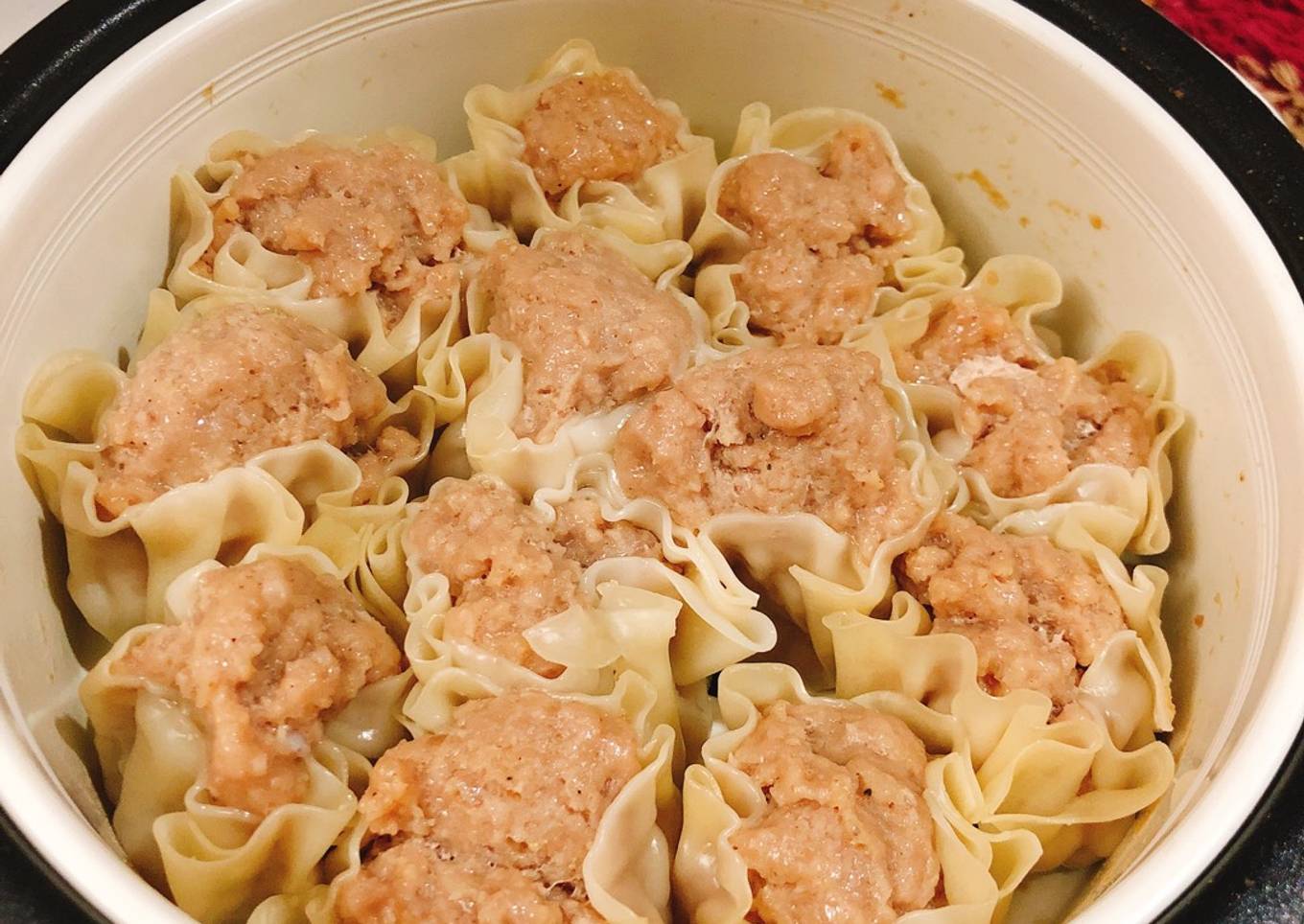 Siomay babi