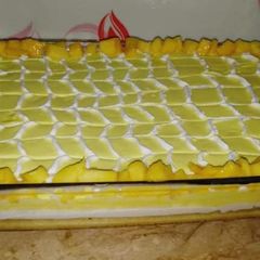 A picture of Mangolicious dessert.