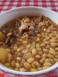 Zuppa d'orzo in croste di parmigiano con erbe aromatiche