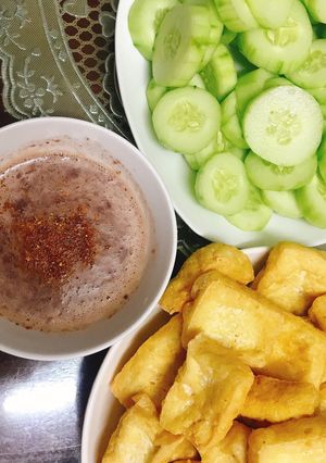 Hình của món Đậu rán chấm mắm tôm.
