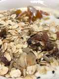 Pan-roasted granola / muesli (กราโนล่า / มูสลี่คั่วกระทะ)