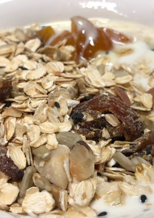 รูปของ Pan-roasted granola / muesli (กราโนล่า / มูสลี่คั่วกระทะ)