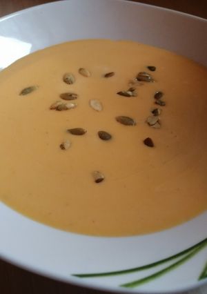 Sütőtök-édesburgonya krémleves recept fotója