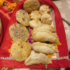 Masaledar gujiya A picture of Masaledar gujiya.