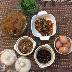 Madam Tan Homemade Malaysian Nasi Lemak A picture of Madam Tan Homemade Malaysian Nasi Lemak.