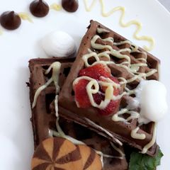 A picture of Luxury dessert meal CHOCOLATTO WAFFLES.