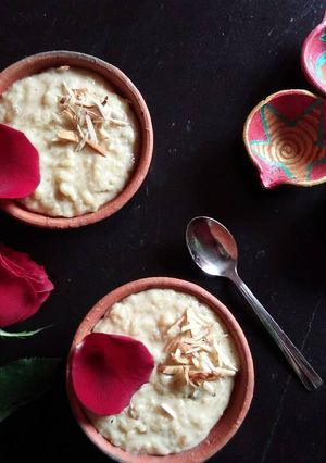 A picture of Jaggery kheer.