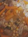 Guisado de Carne de Porco com Grão de Bico e Cenoura