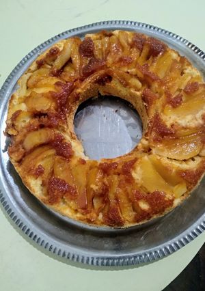 Una foto de Torta invertida de manzana