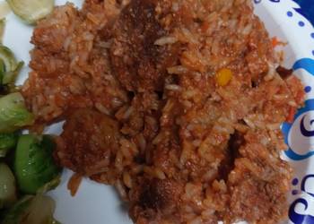 Easiest Way to Prepare Appetizing Meatballs and Rice