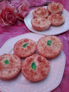 A picture of Coconut tarts.