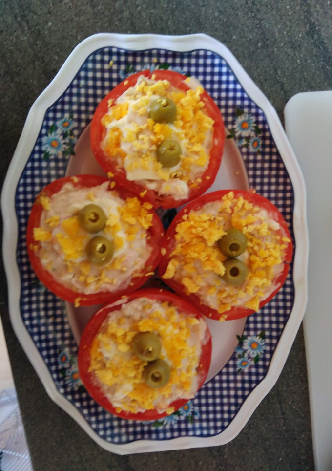 Una foto de Tomates rellenos