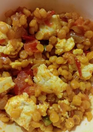 A picture of Dry chana dal.
