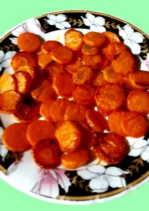عکسی از دستور چیپس هویج خانگی؛ طرز تهیه دقیق در تنور گازی